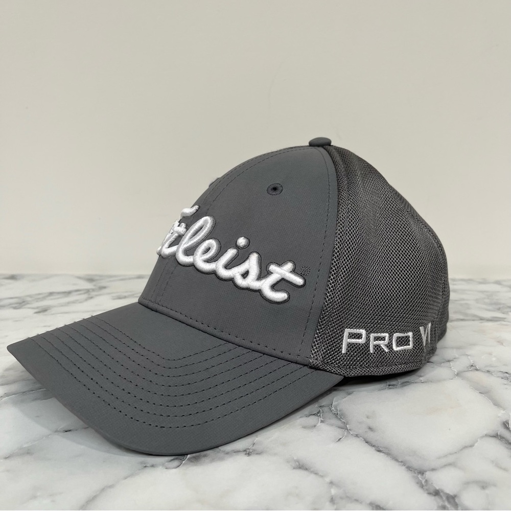 Titleist Gray Mesh Pro V1 Baseball Cap